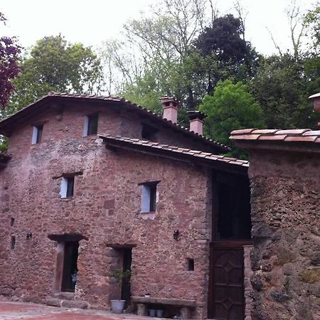 La Badenca. Masia Catalana Del S. XVII Riudaura Exterior photo